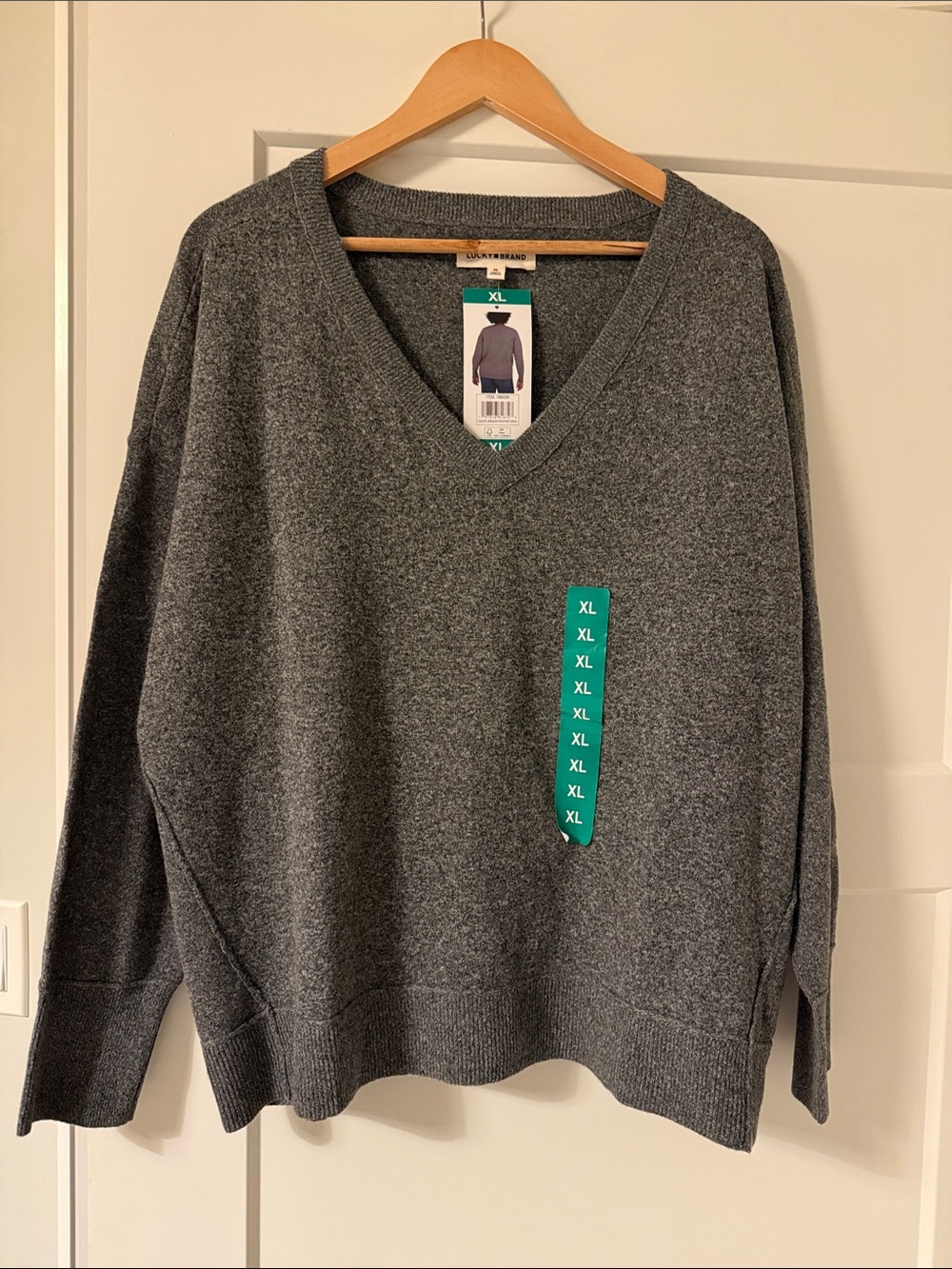 NWT! Lucky Brand Women's V-Neck Sweater - Charcoal Gray